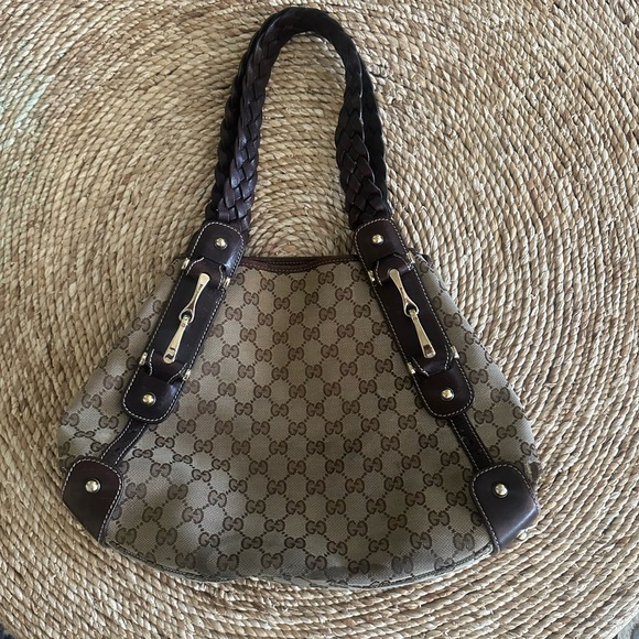 Gucci Handbags - Gucci GG Canvas Medium Pelham Hobo Bag VTG